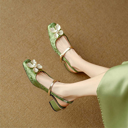 Vintage Floral Elizabeth Ainsley Square Toe Heels