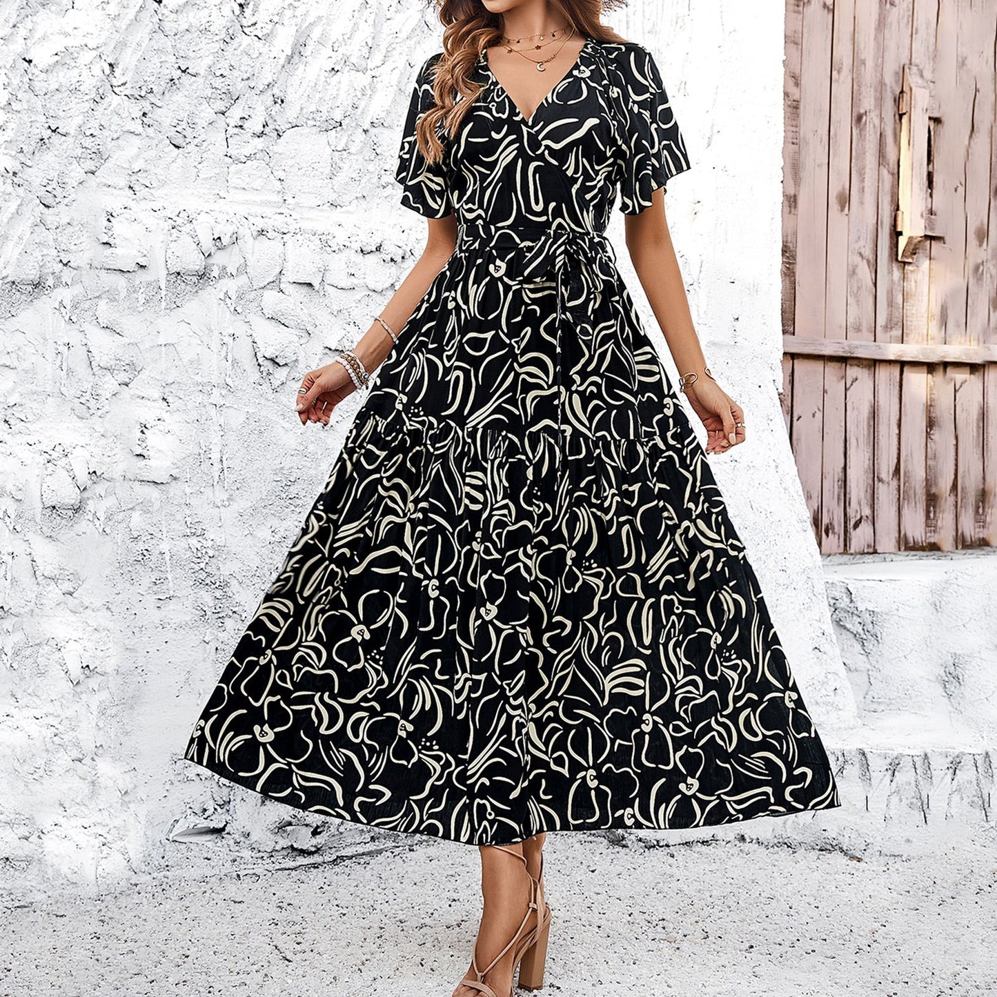 Floral Print Elizabeth Ainsley Short Sleeve Midi Dress