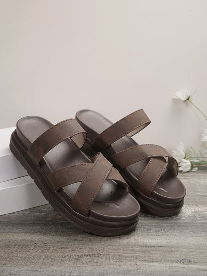 Chic Platform Elizabeth Ainsley Cross Sandals