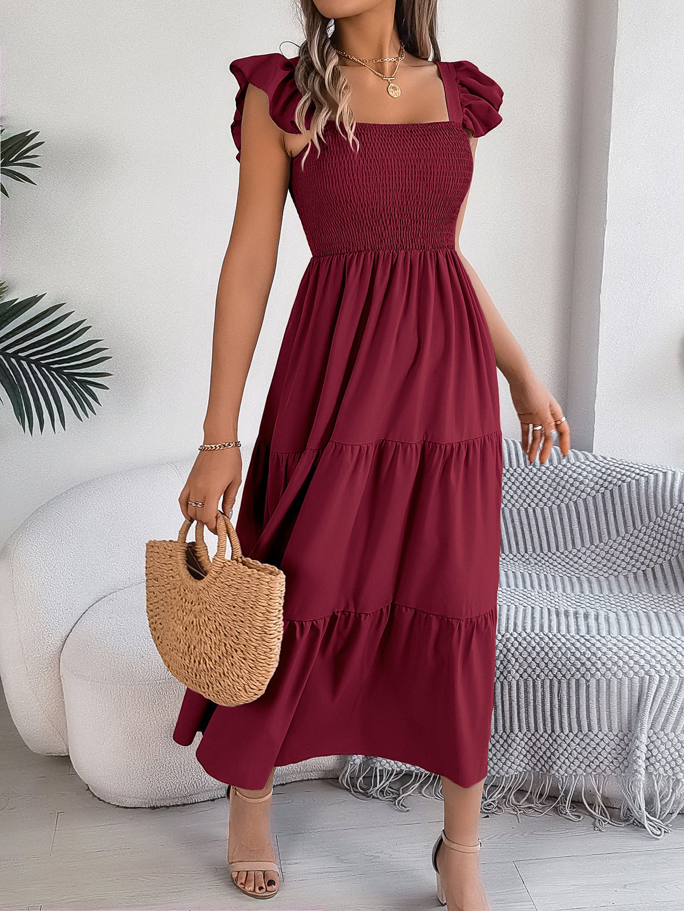 Elegant Elizabeth Ainsley Sleeveless Midi Summer Dress