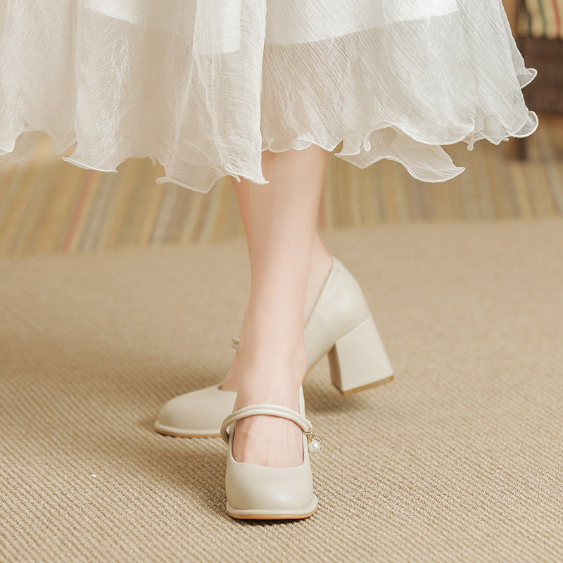 Elegant Chunky Heel High Heels by Elizabeth Ainsley