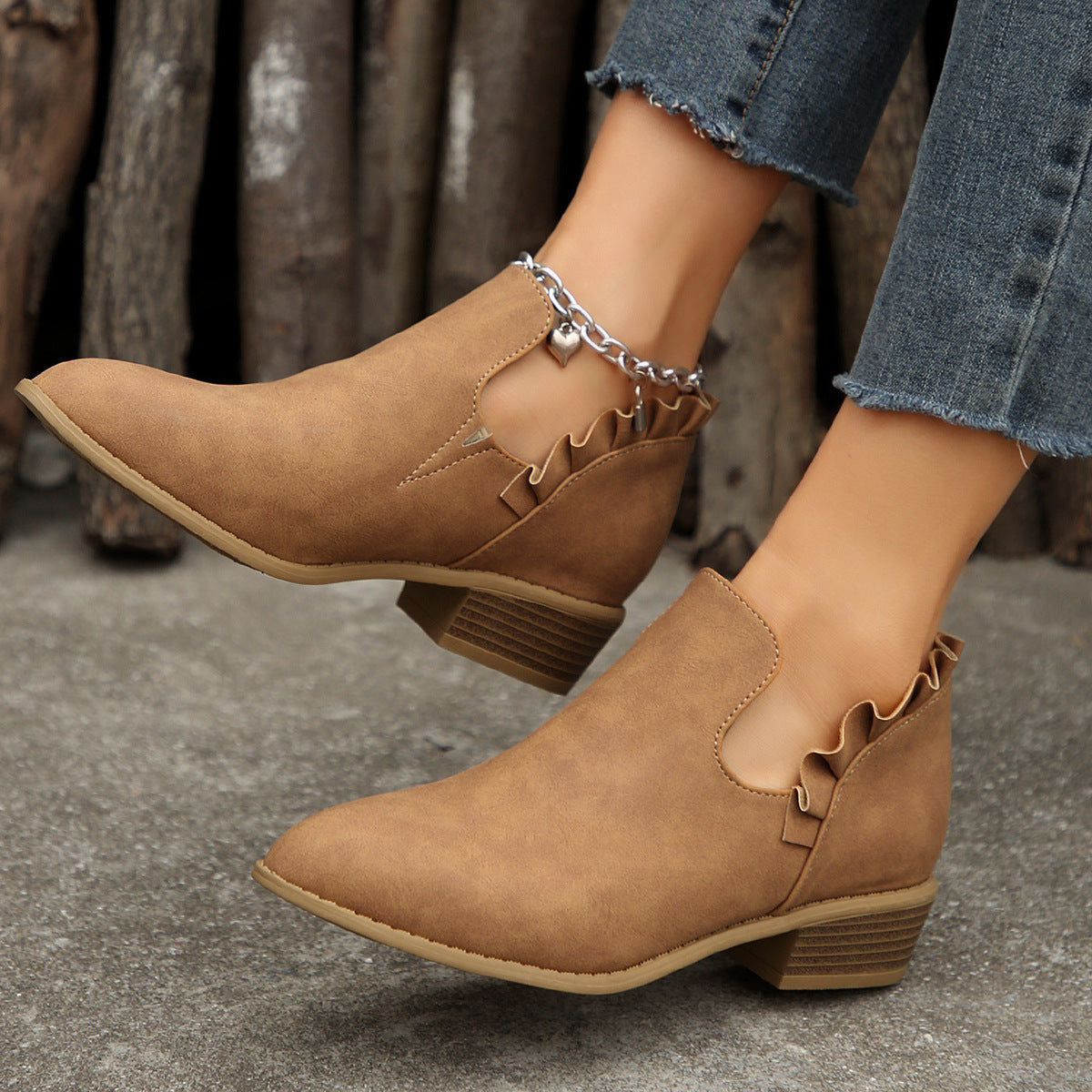 Elizabeth Ainsley Women's Chunky Heel Pointed Toe Boots