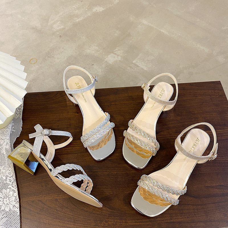 Elegant Elizabeth Ainsley Pinterest-Inspired Heeled Sandals