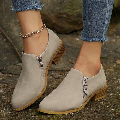 Elizabeth Ainsley Plus Size Side Zipper Square Heel Boots