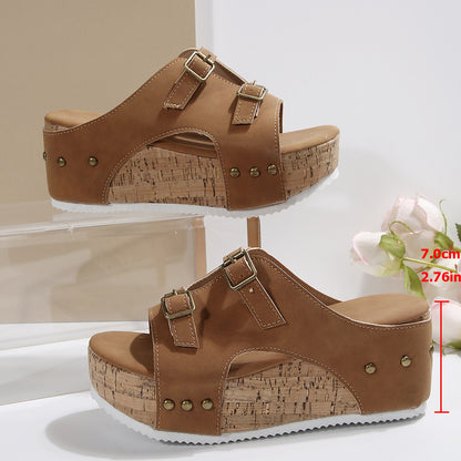 Chic Platform Sandals by Elizabeth Ainsley