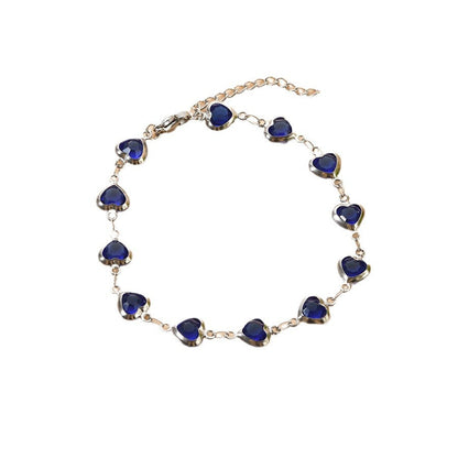 Heart-Accent Chain Bracelet with Elegant Linked Design