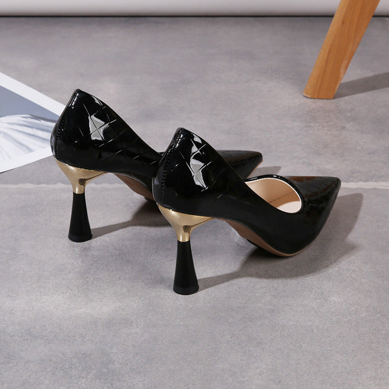 Chic Pointed Heels by Elizabeth Ainsley