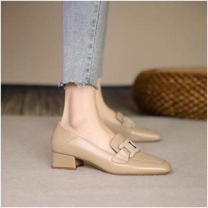 Elegant Elizabeth Ainsley Chunky Heel Loafer Pumps